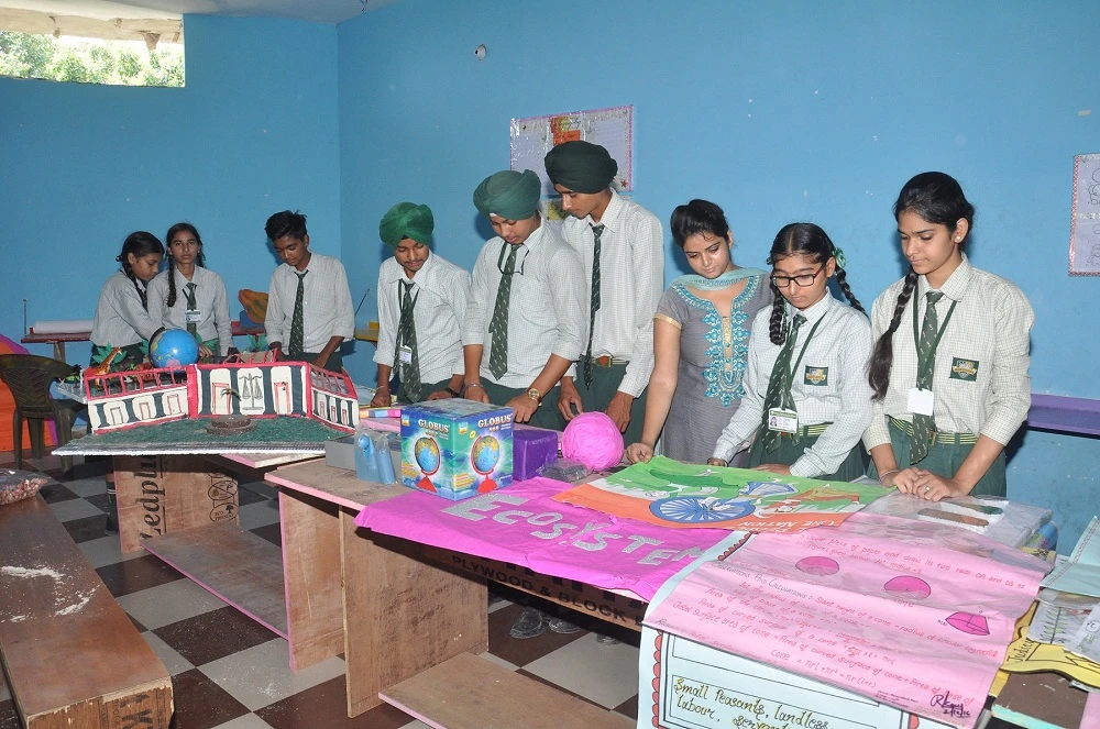 School life at Grace Public School &mdash; photo 48