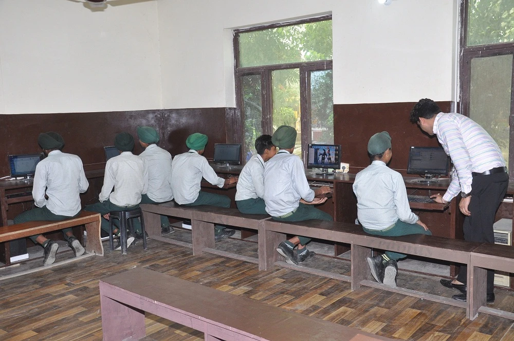 School life at Grace Public School &mdash; photo 71